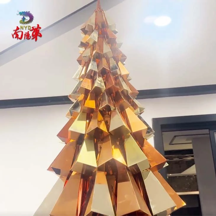 China Large Commercial Cone Artificial Christmas Tree China Large Commercial Cone Artificial Christmas Tree